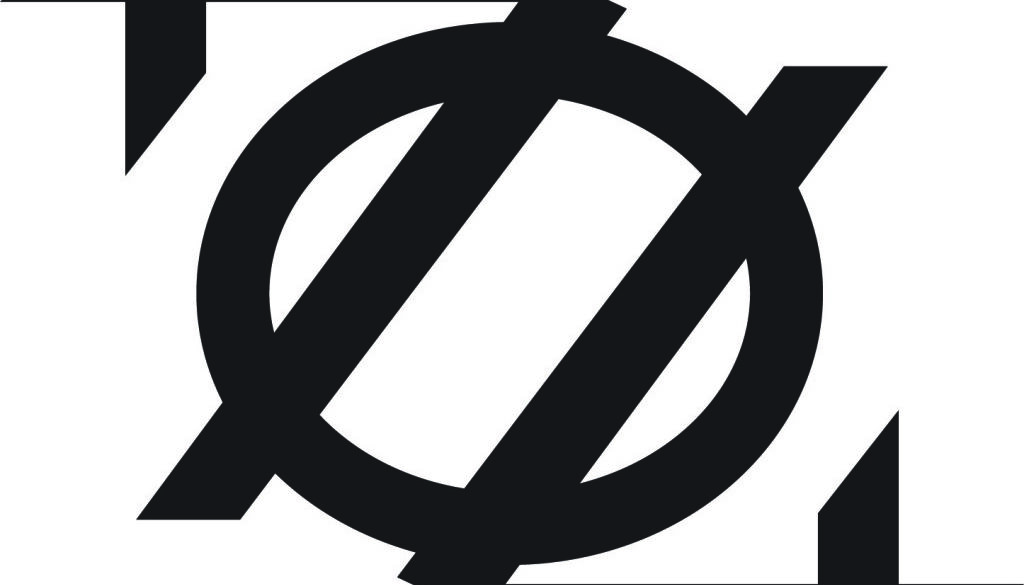 704 Logo BW