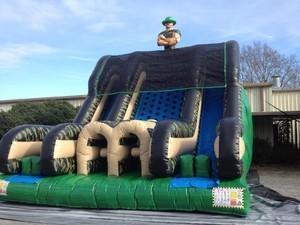 Camo Obstacle