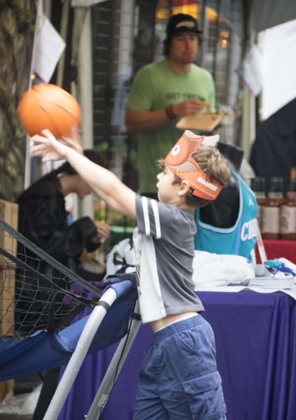 Hornets 2019-Kid Playing Basketball