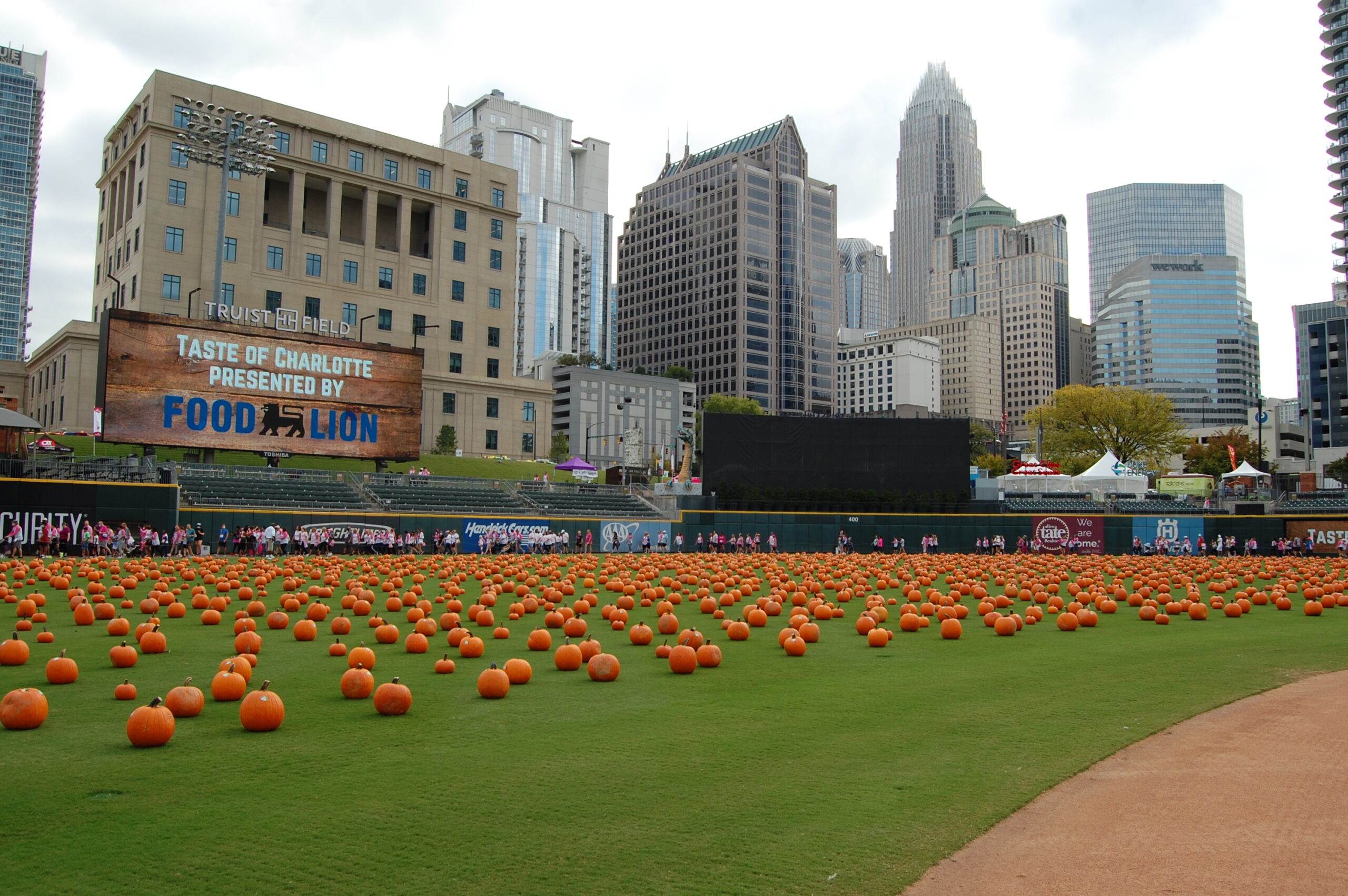 Food Lion Scoreboard-Pumpkins-Cupcake Walk